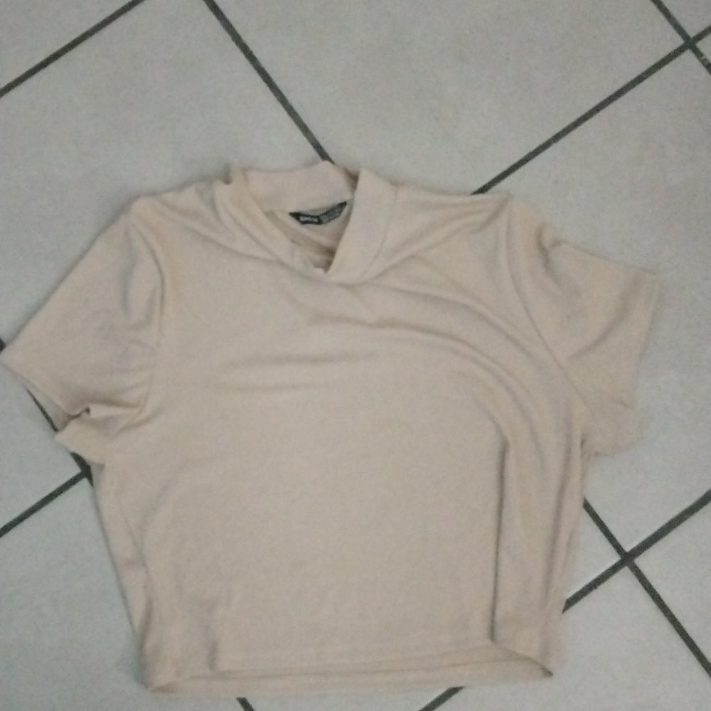 Mock neck crop top